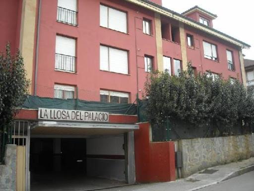Apartamento Río Asón: Tranquilo Retiro con Piscina y Wi-Fi Gibaja Exterior photo