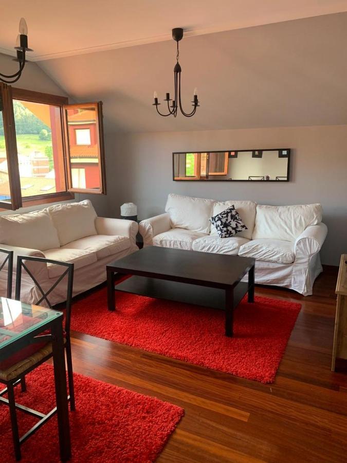 Apartamento Río Asón: Tranquilo Retiro con Piscina y Wi-Fi Gibaja Exterior photo